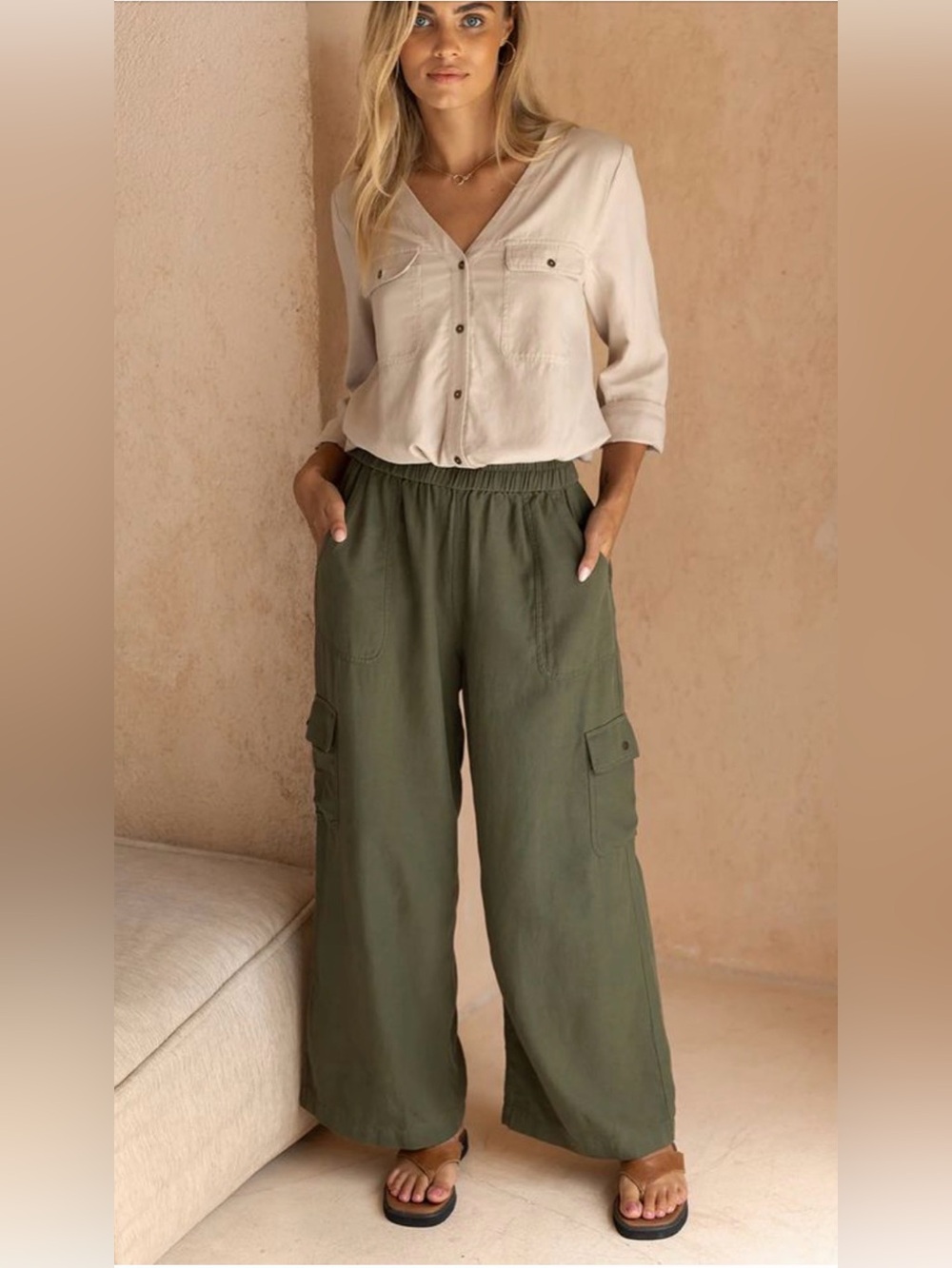 Wide Leg Cargo Pants in Olive Green - Women